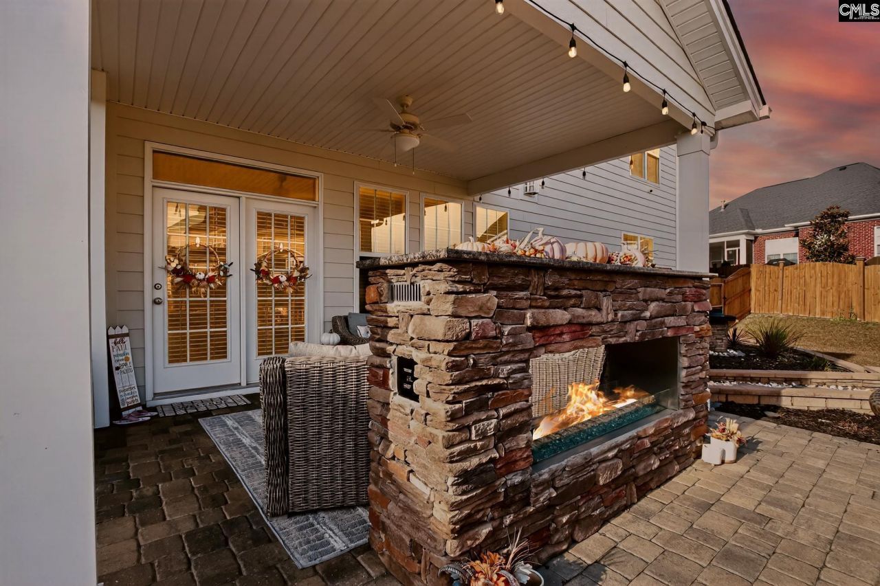 2130 Ludlow Place Photo 6