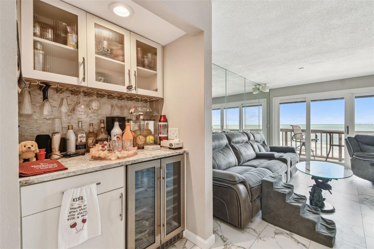 19010 Gulf Boulevard, Unit 203, Indian Shores, FL 33785 Photo