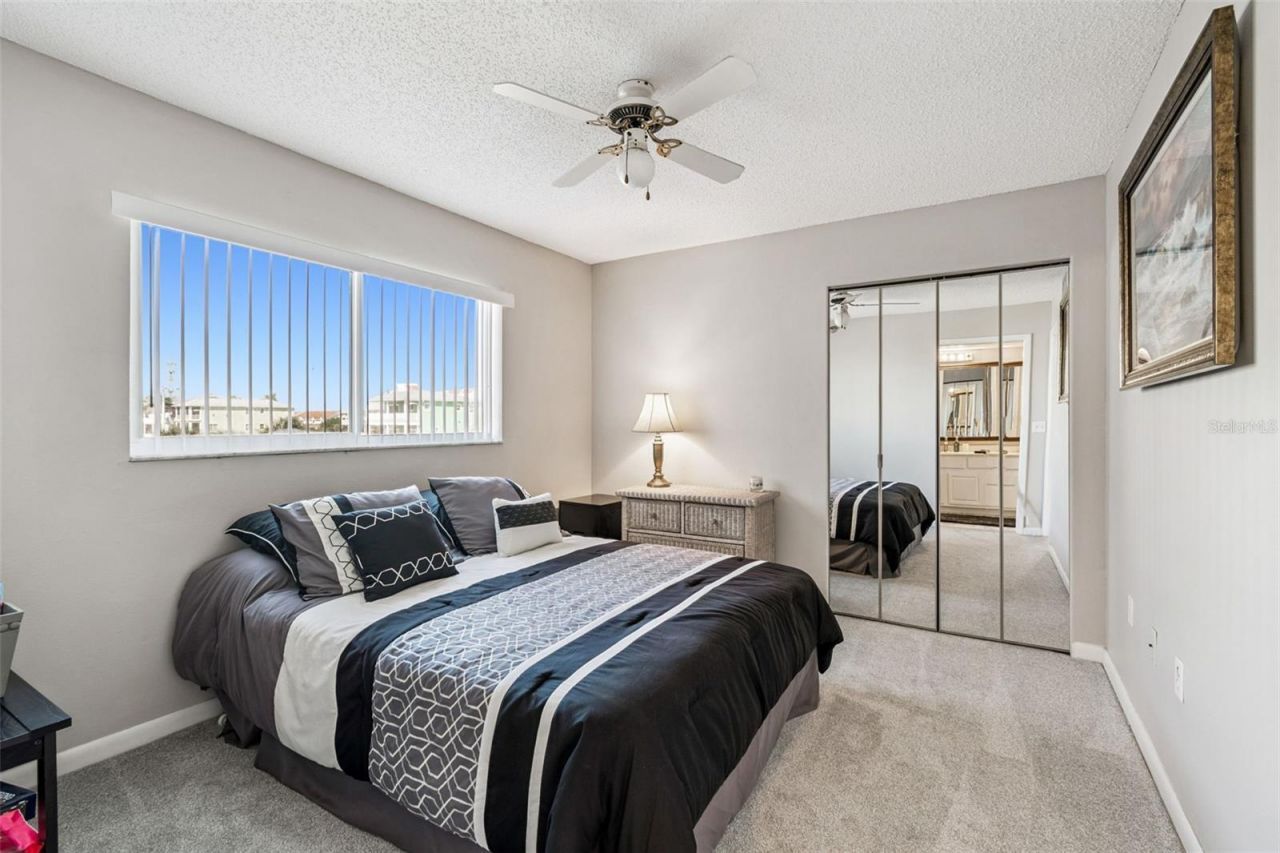 19010 Gulf Boulevard, Unit 203, Indian Shores, FL 33785 Photo