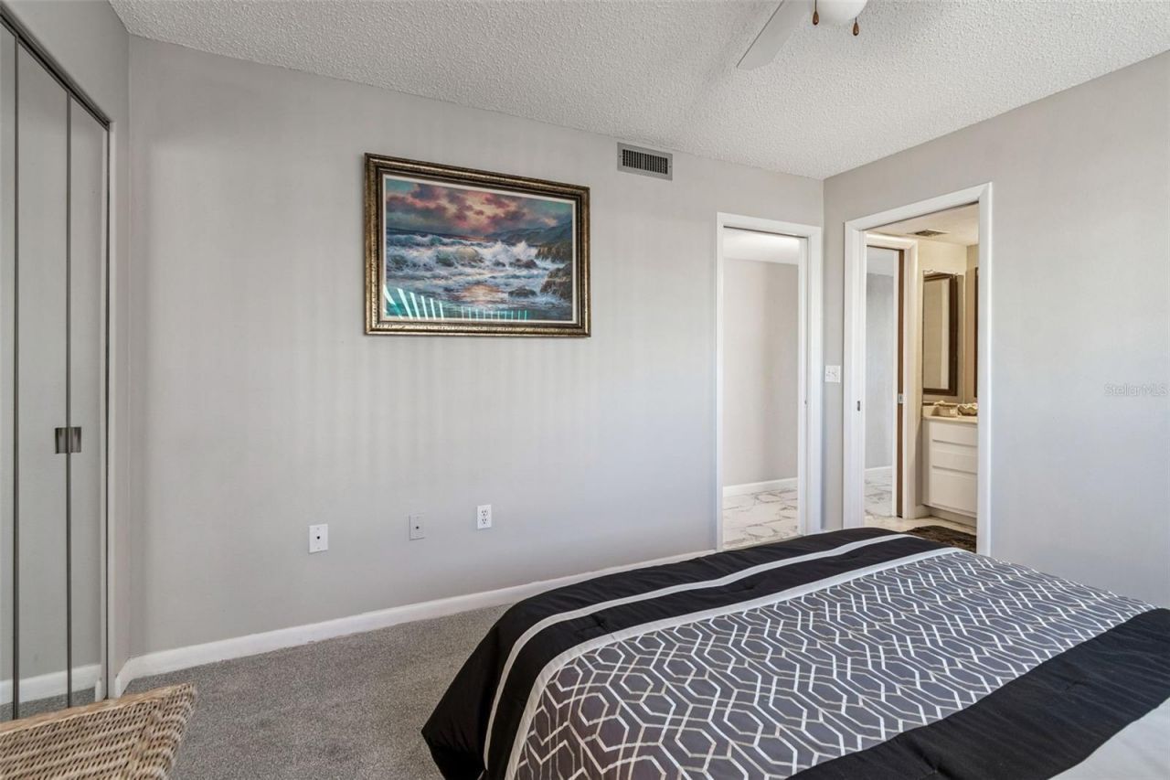 19010 Gulf Boulevard, Unit 203, Indian Shores, FL 33785 Photo