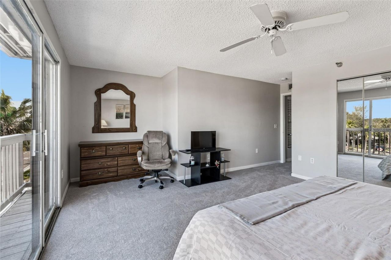 19010 Gulf Boulevard, Unit 203, Indian Shores, FL 33785 Photo