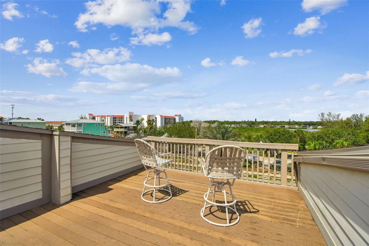 19010 Gulf Boulevard, Unit 203, Indian Shores, FL 33785 Photo