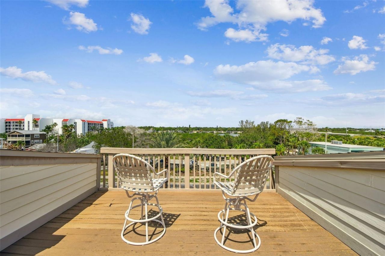 19010 Gulf Boulevard, Unit 203, Indian Shores, FL 33785 Photo