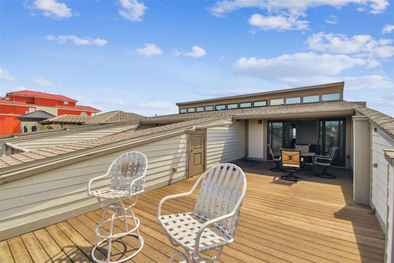 19010 Gulf Boulevard, Unit 203, Indian Shores, FL 33785 Photo