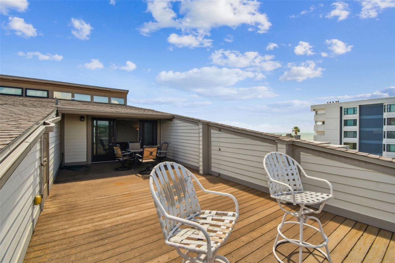 19010 Gulf Boulevard, Unit 203, Indian Shores, FL 33785 Photo