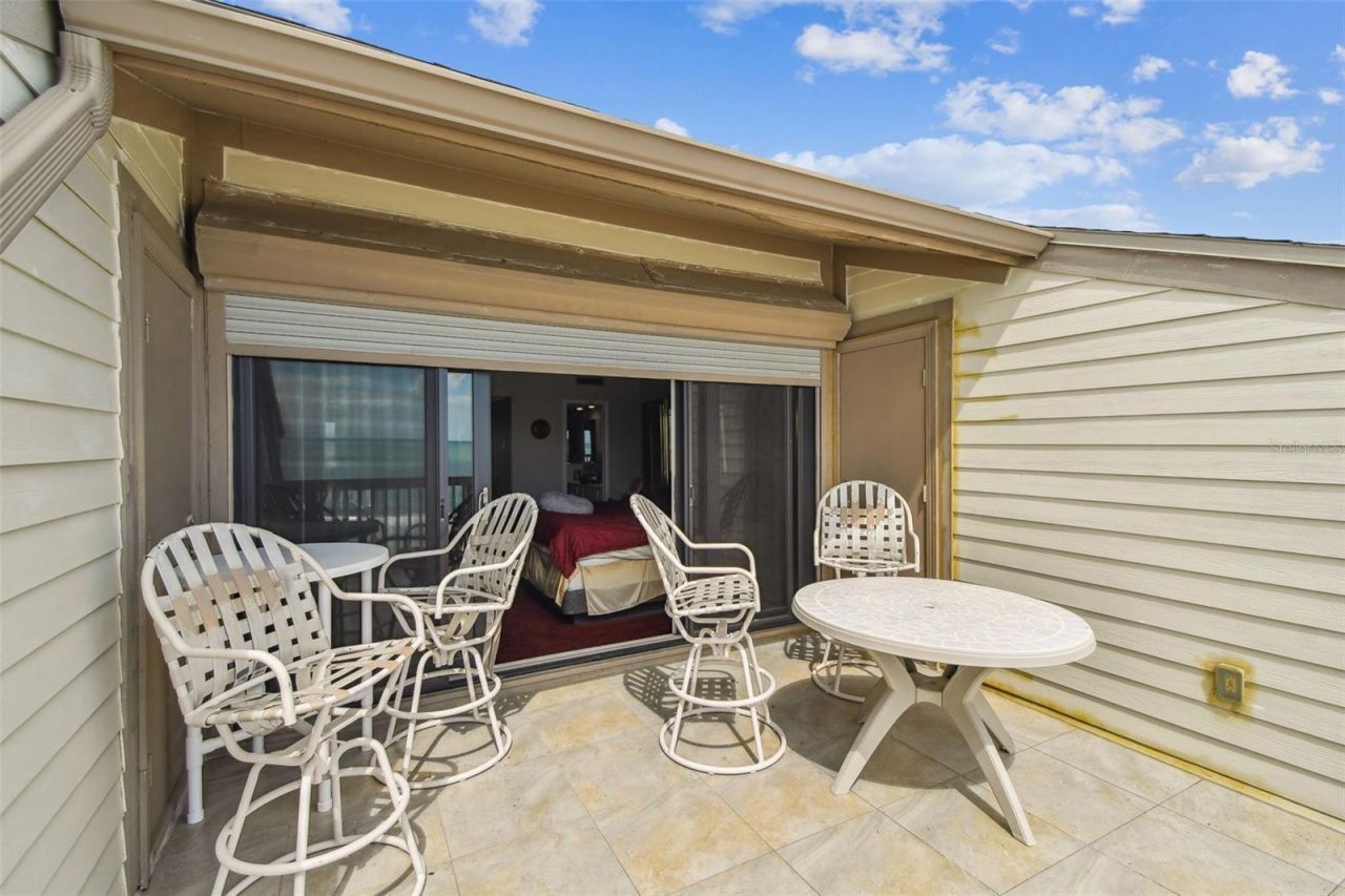 19010 Gulf Boulevard, Unit 203, Indian Shores, FL 33785 Photo