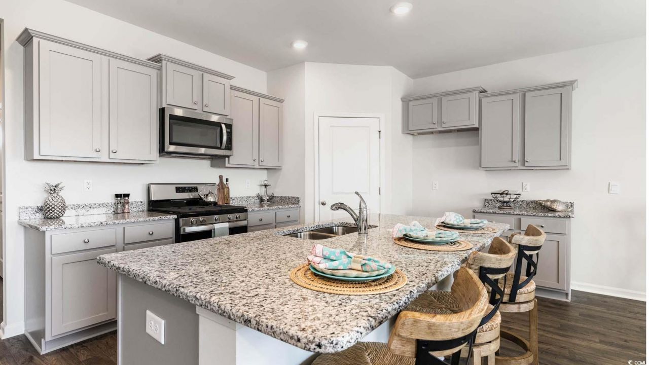 4041 Elmridge Ct. Photo 3