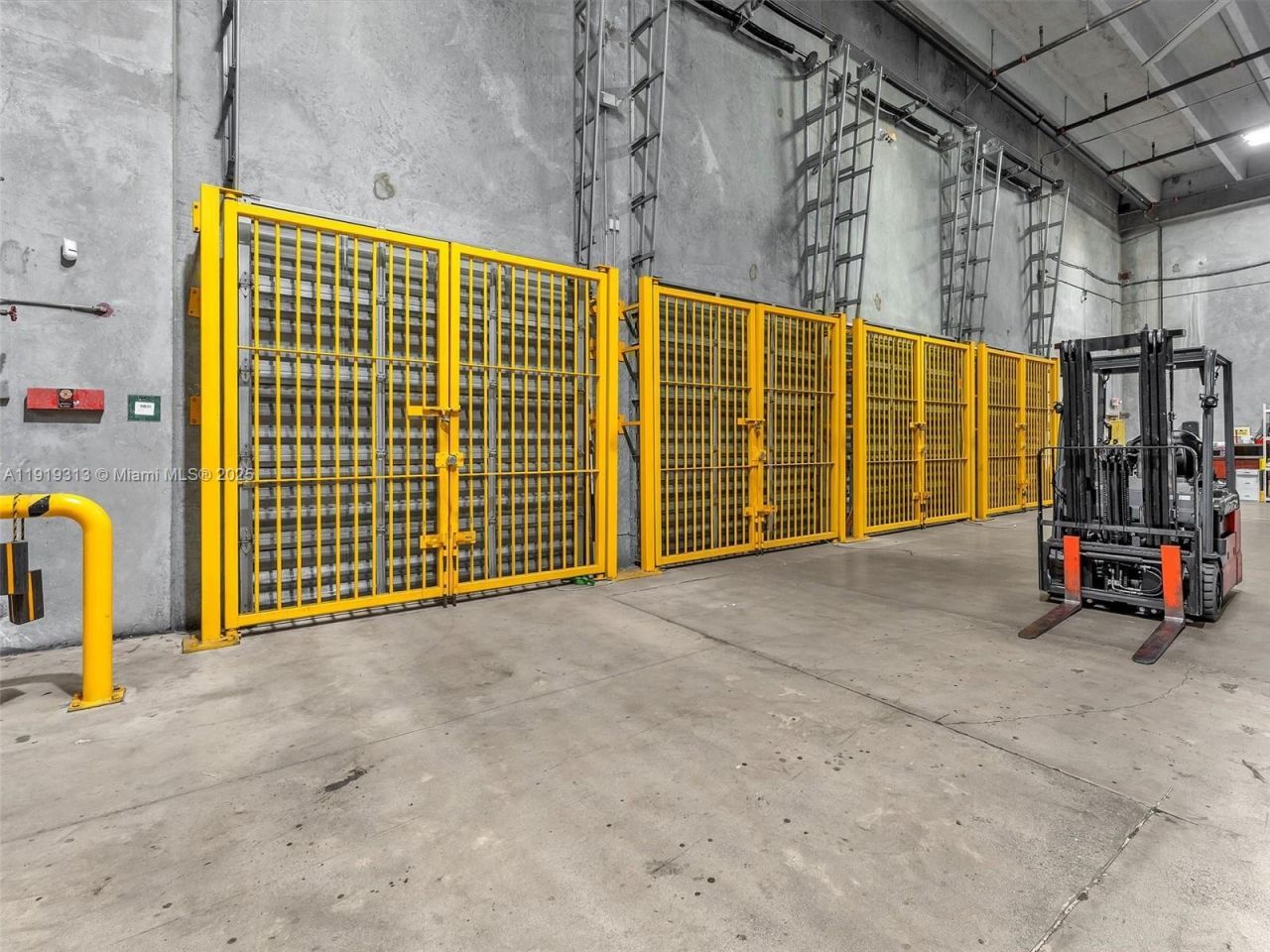 2244 NW 114th Ave, Sweetwater, FL 33172 Photo