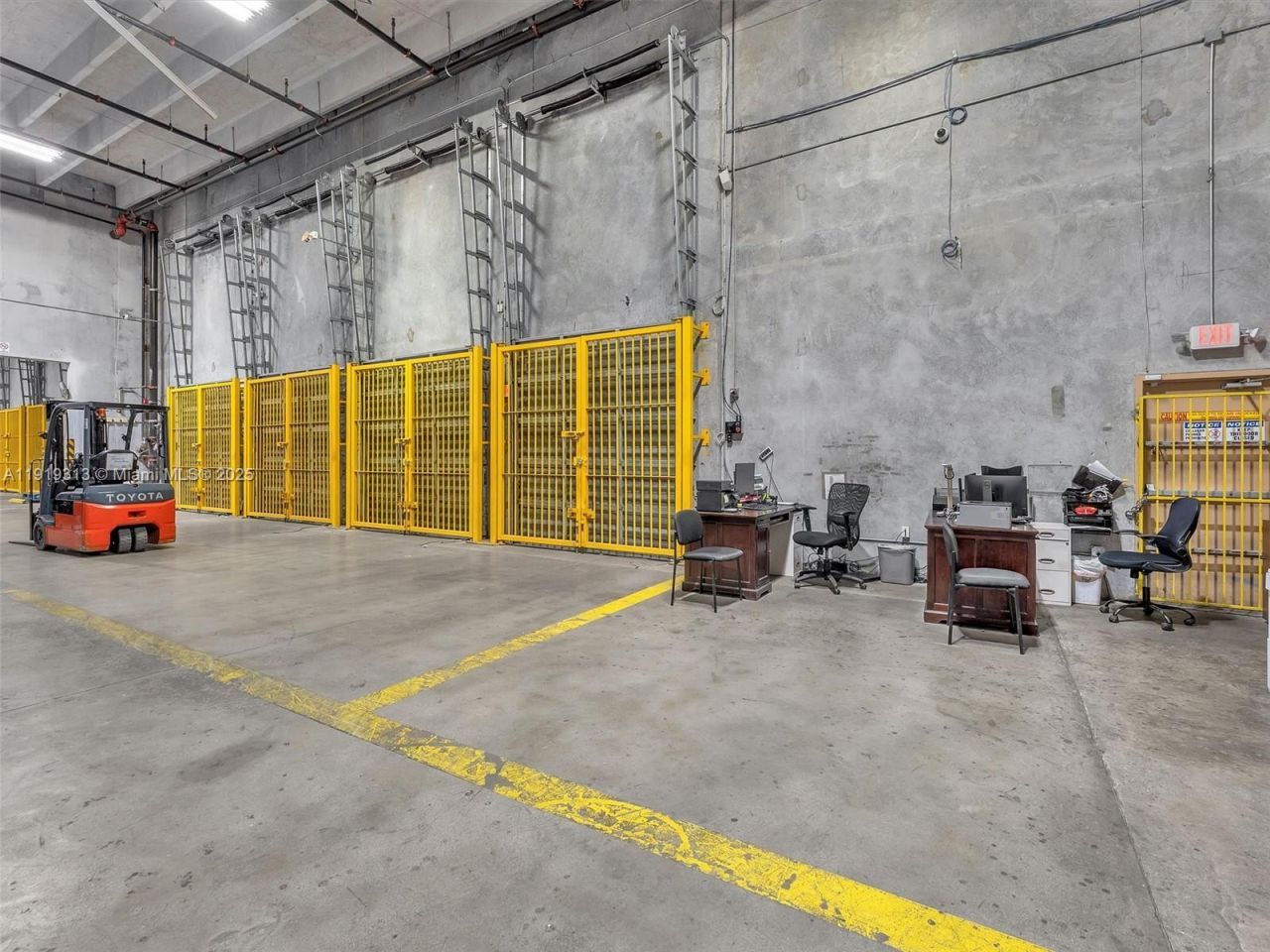 2244 NW 114th Ave, Sweetwater, FL 33172 Photo