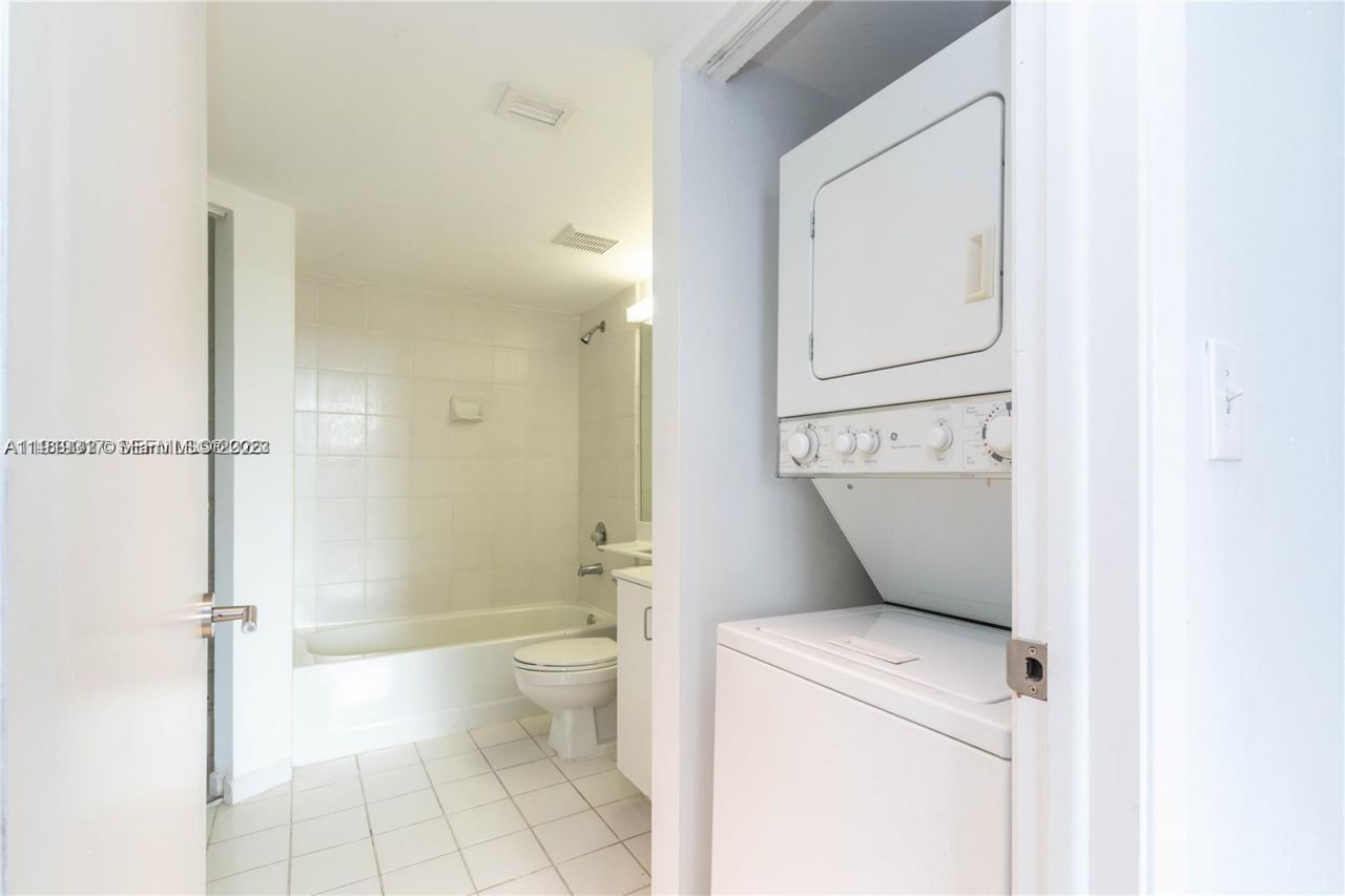 3300 NE 192nd St, Unit 516, Aventura, FL 33180 Photo