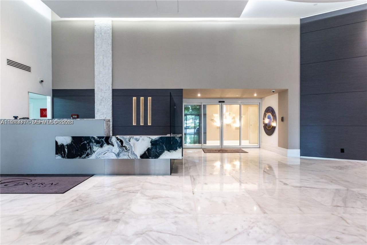 3300 NE 192nd St, Unit 516, Aventura, FL 33180 Photo