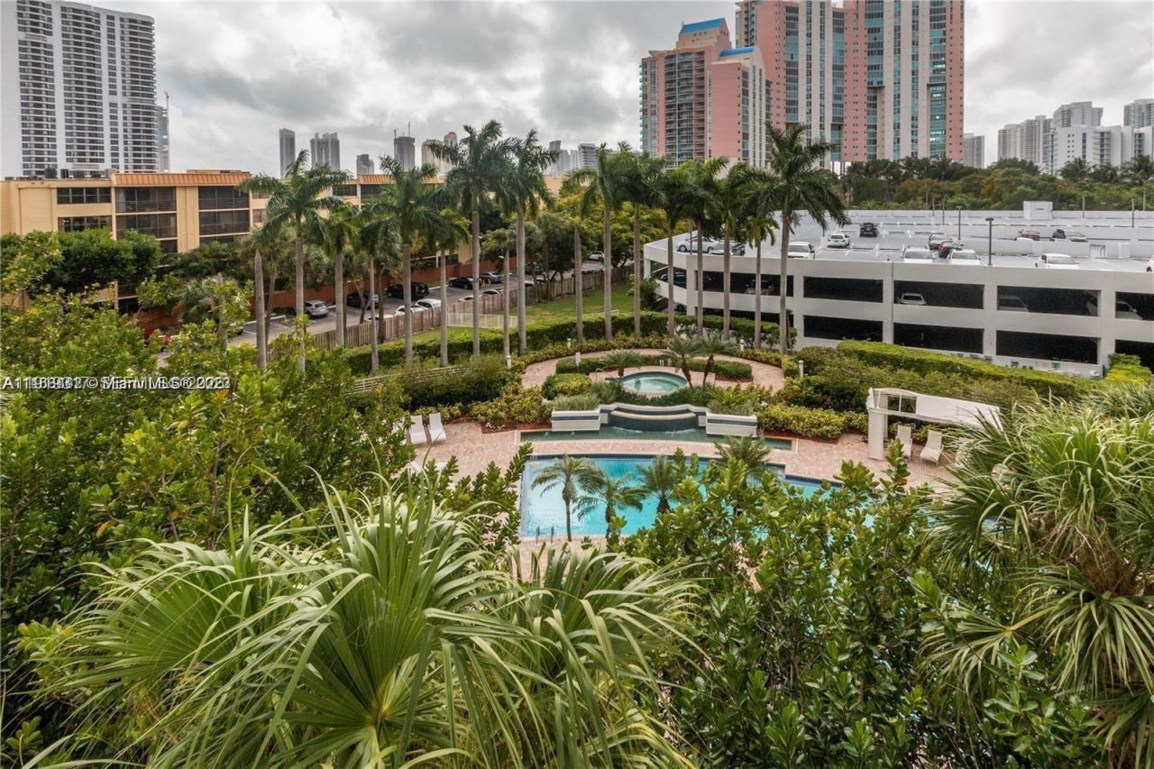 3300 NE 192nd St, Unit 516, Aventura, FL 33180 Photo