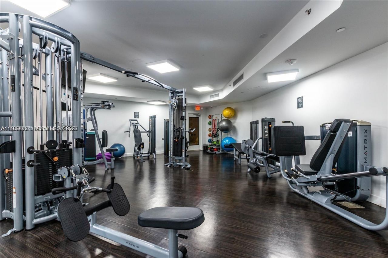 3300 NE 192nd St, Unit 516, Aventura, FL 33180 Photo