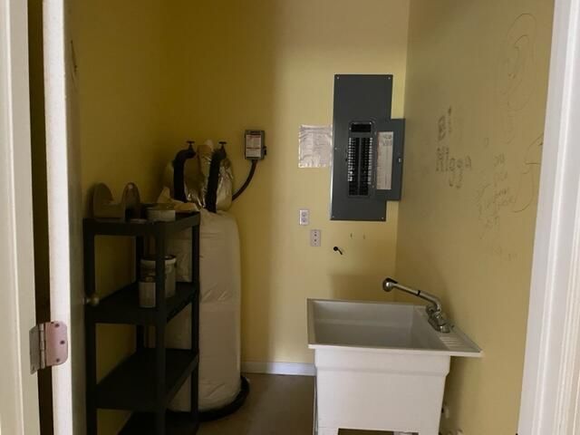 304 Dusty Drive Photo 6