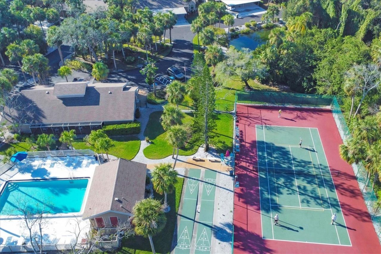 4715 Village Gardens Drive, Unit 68, Sarasota, FL 34234 Photo