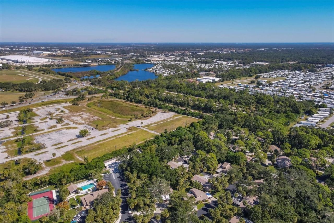 4715 Village Gardens Drive, Unit 68, Sarasota, FL 34234 Photo