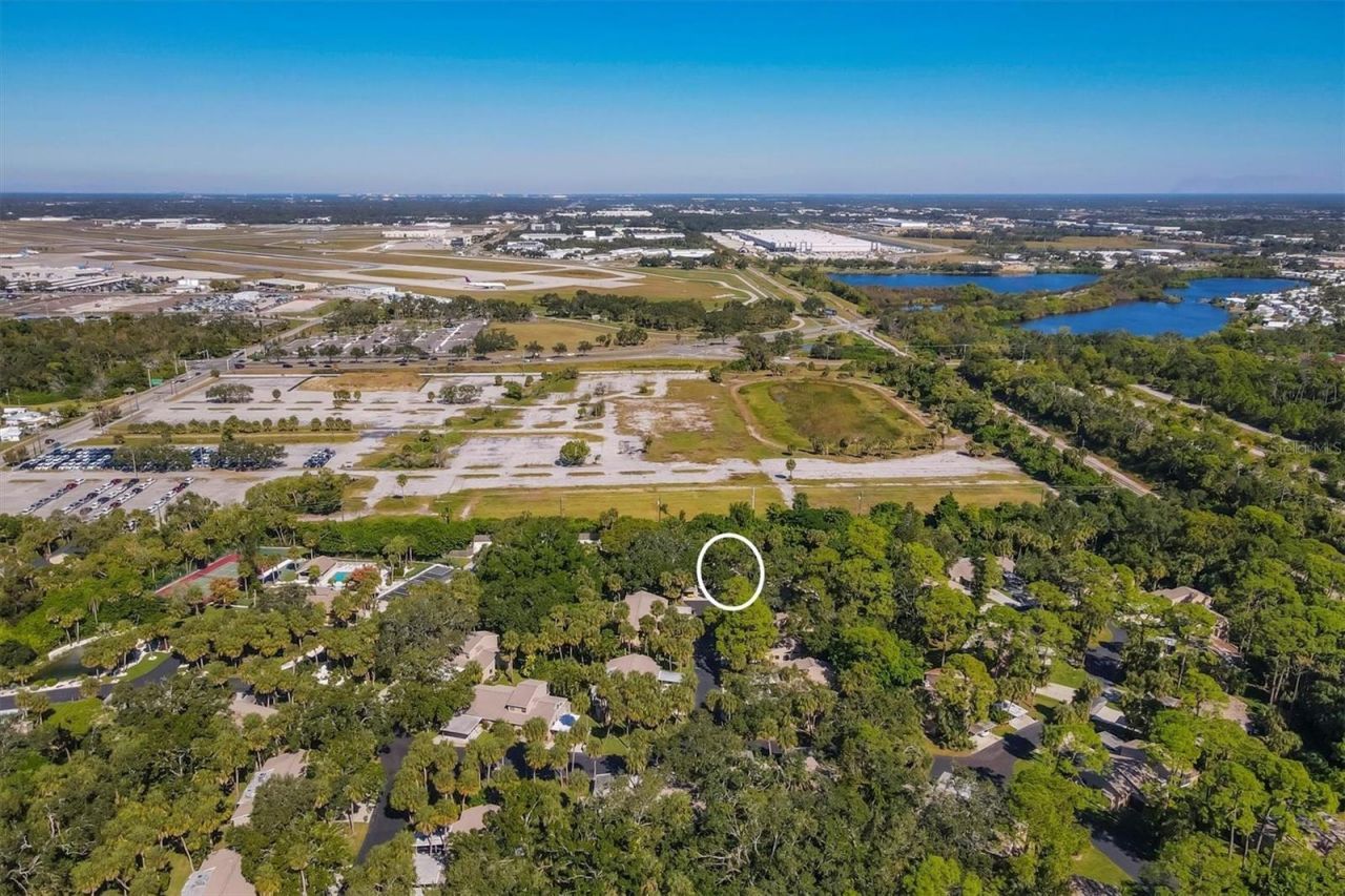 4715 Village Gardens Drive, Unit 68, Sarasota, FL 34234 Photo