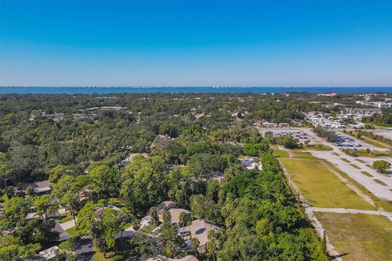 4715 Village Gardens Drive, Unit 68, Sarasota, FL 34234 Photo
