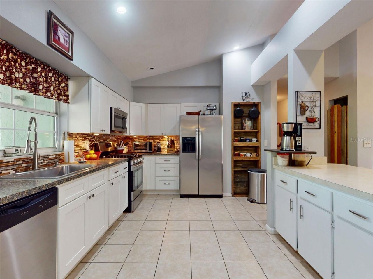 3851 Thistlewood Way, Okahumpka, FL 34762 Photo