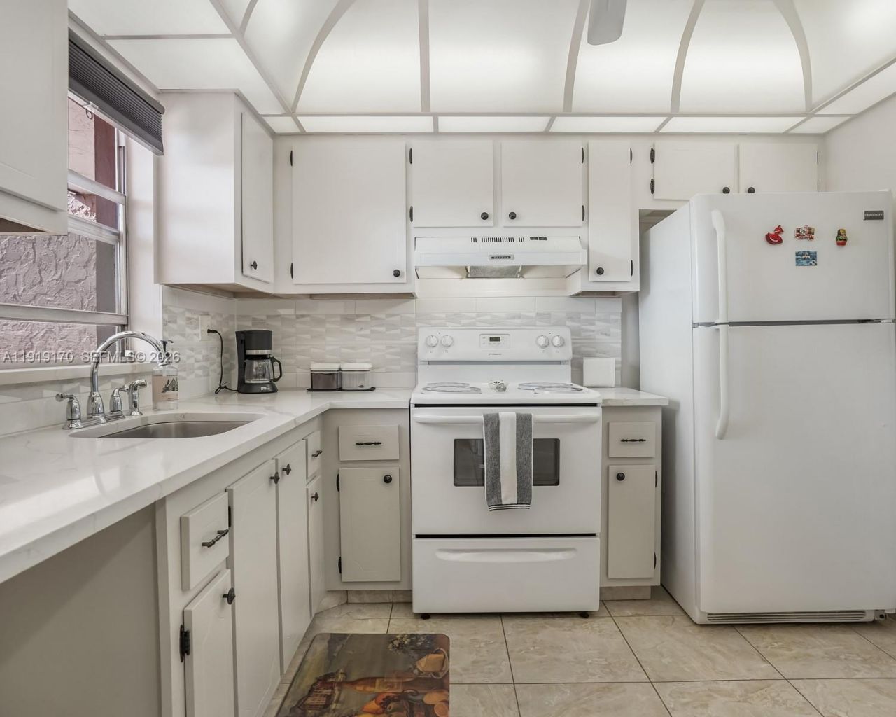 9401 Sunrise Lakes Blvd, Unit 302, Sunrise, FL 33322 Photo