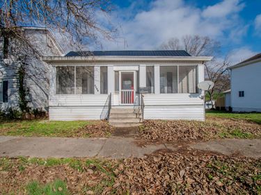 1017 E 2nd Street, Maysville, KY 41056