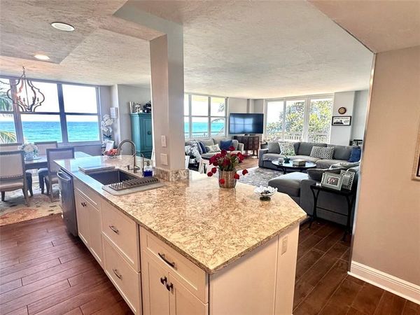 1147 Hillsboro Mile, Unit 214, Hillsboro Beach, FL 33062