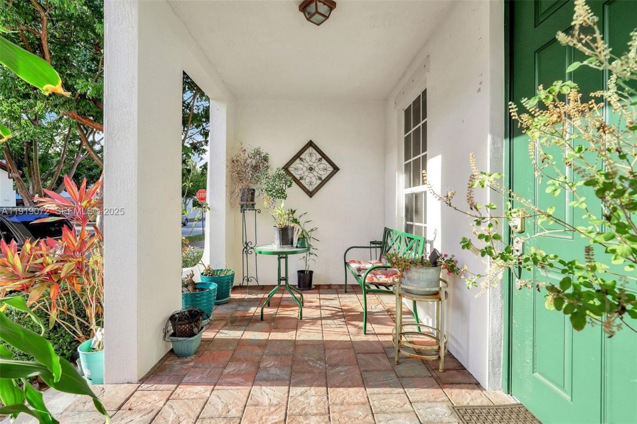 9213 SW 170th Ave, Miami, FL 33196 Photo