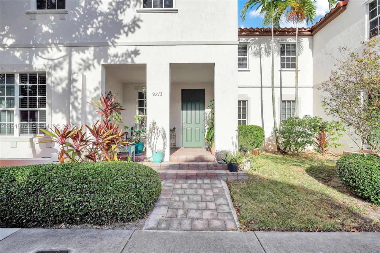 9213 SW 170th Ave, Miami, FL 33196 Photo