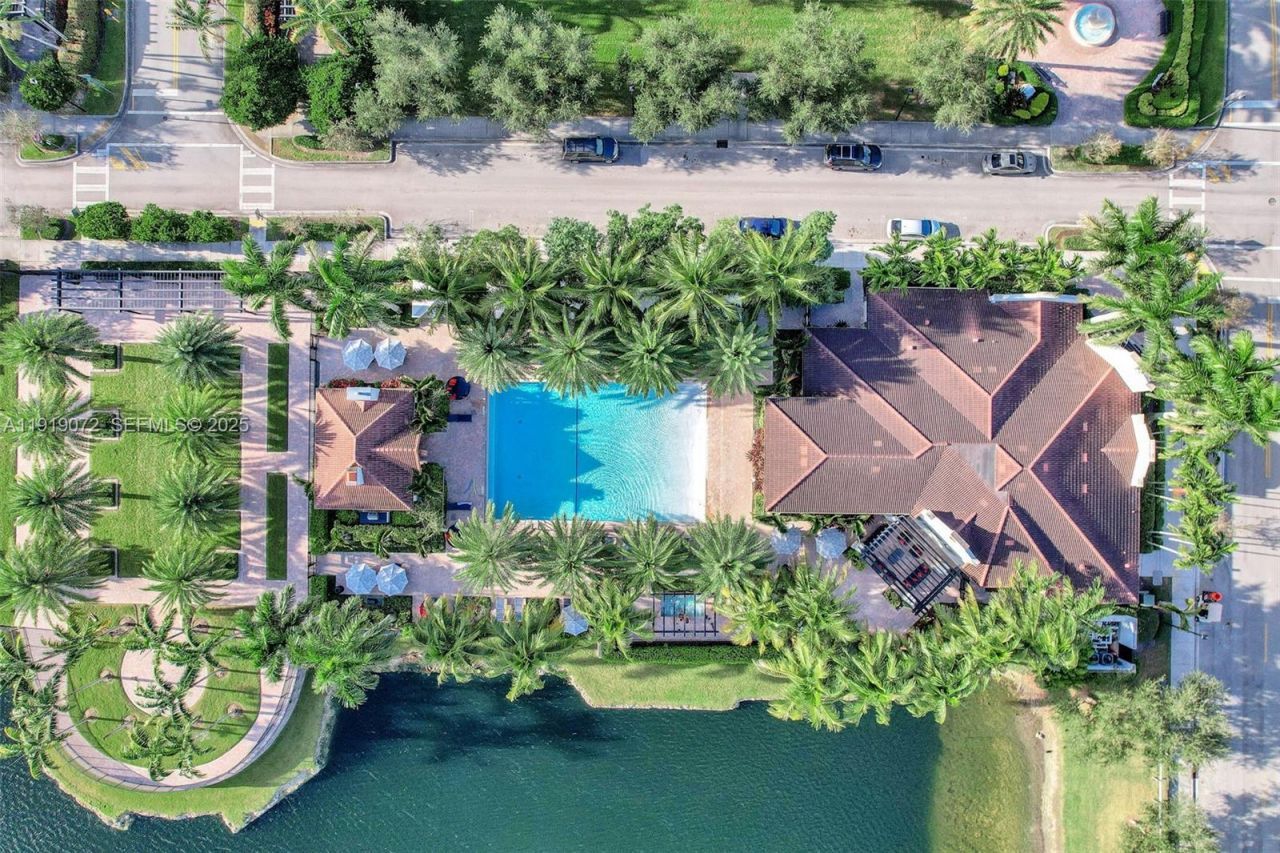 9213 SW 170th Ave, Miami, FL 33196 Photo