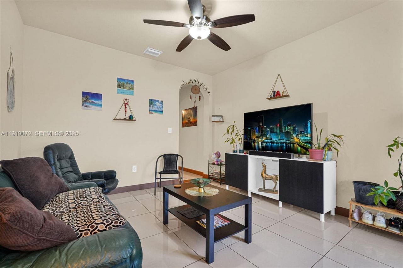 9213 SW 170th Ave, Miami, FL 33196 Photo