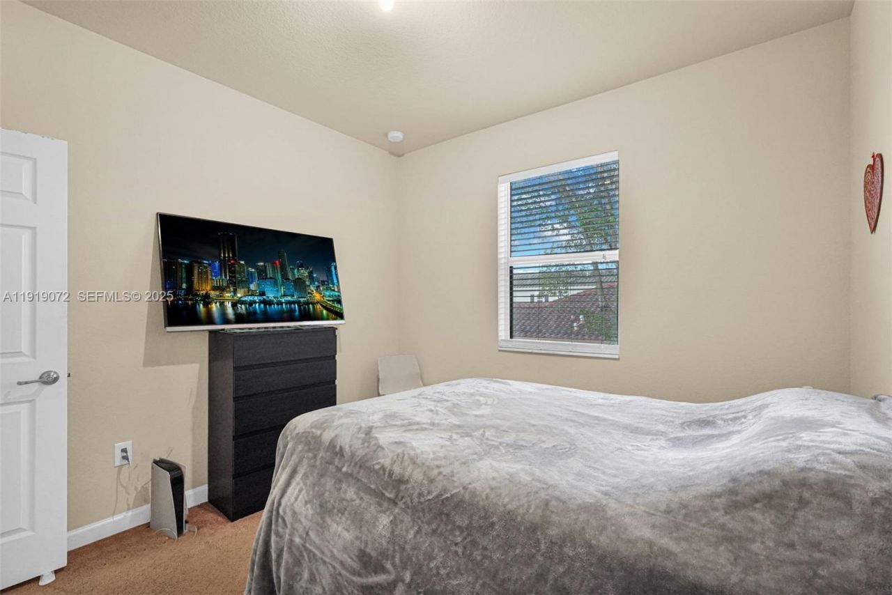 9213 SW 170th Ave, Miami, FL 33196 Photo