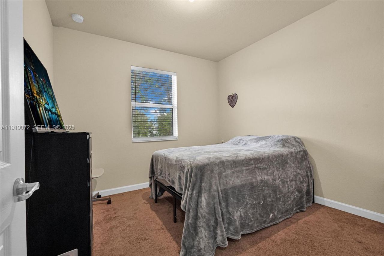 9213 SW 170th Ave, Miami, FL 33196 Photo