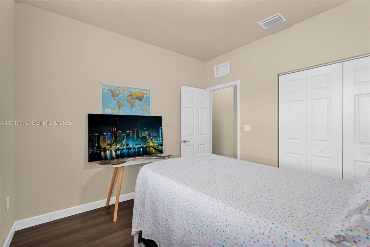 9213 SW 170th Ave, Miami, FL 33196 Photo