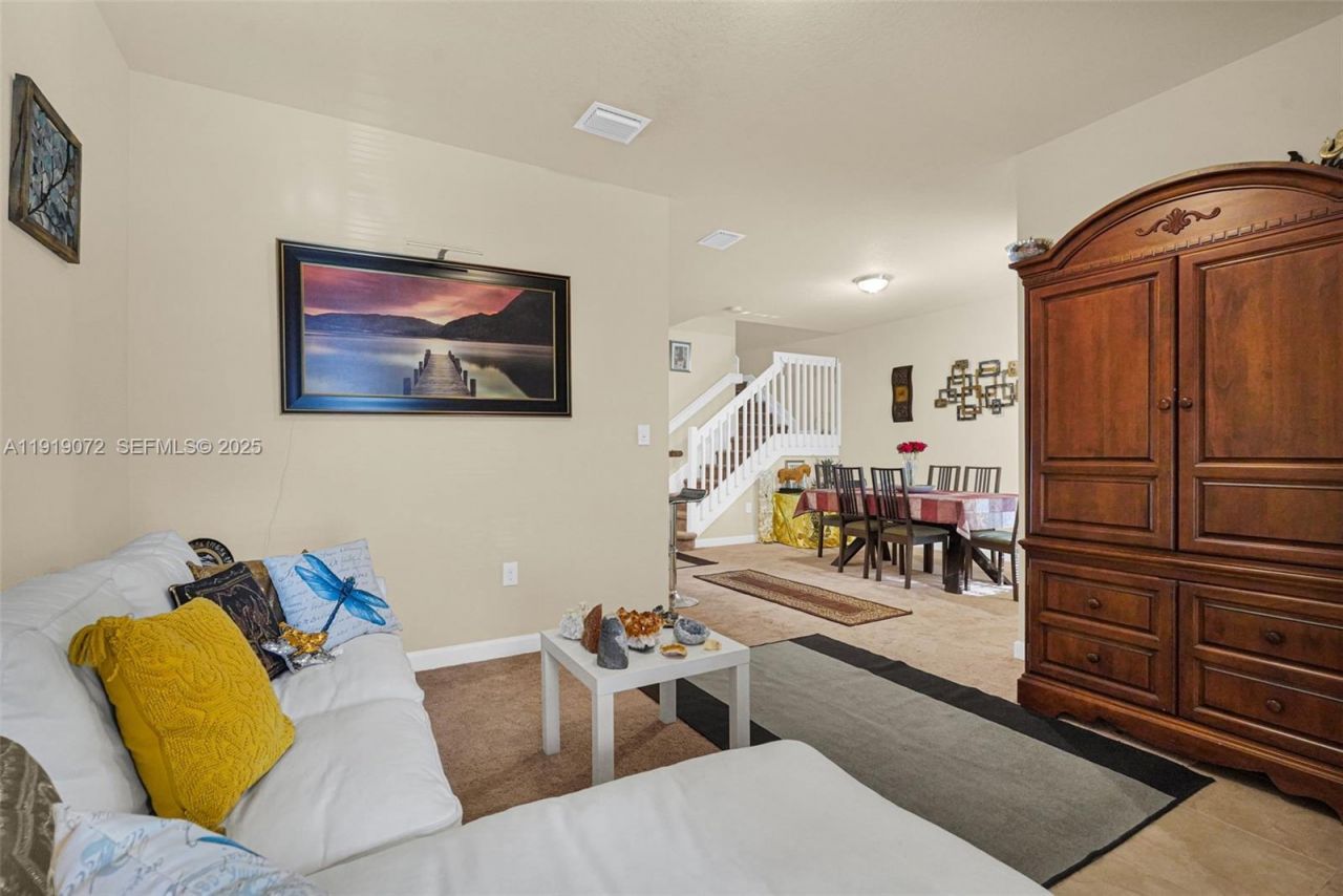 9213 SW 170th Ave, Miami, FL 33196 Photo