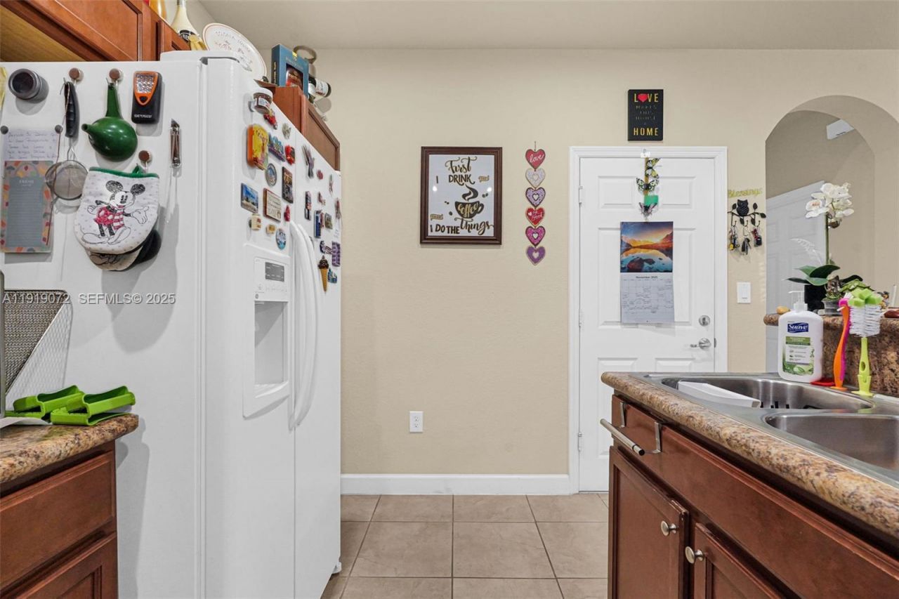 9213 SW 170th Ave, Miami, FL 33196 Photo