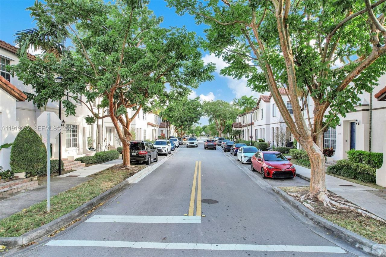 9213 SW 170th Ave, Miami, FL 33196 Photo