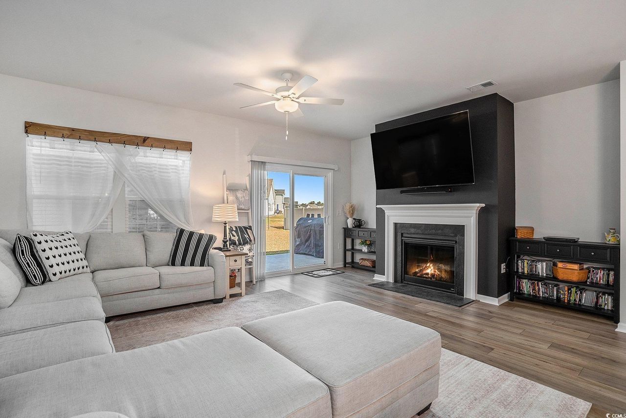 1109 Boswell Ct. Photo 6