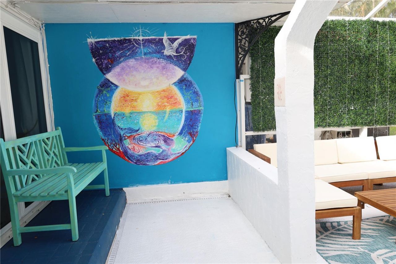 7716 Dartmouth Avenue N, Saint Petersburg, FL 33710 Photo