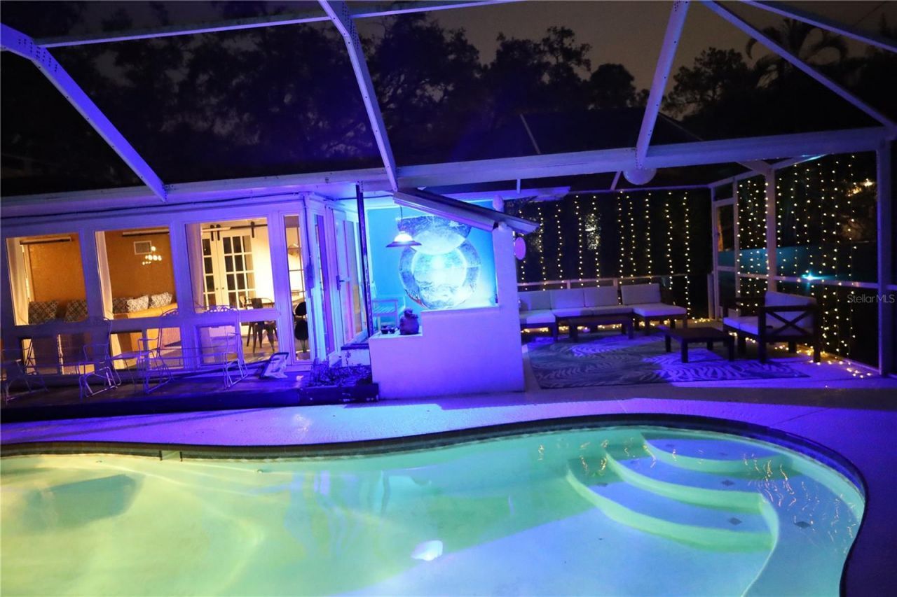 7716 Dartmouth Avenue N, Saint Petersburg, FL 33710 Photo