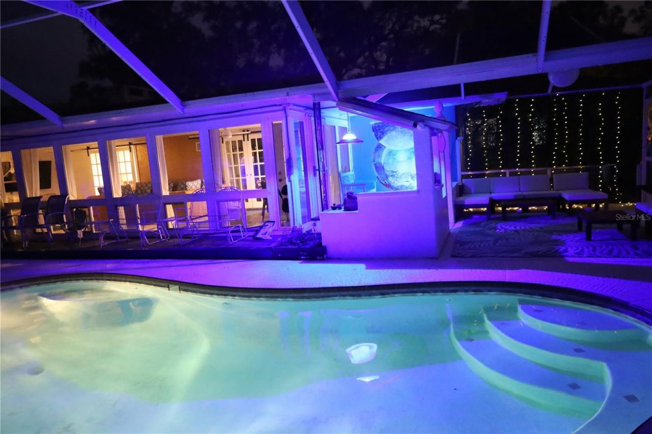 7716 Dartmouth Avenue N, Saint Petersburg, FL 33710 Photo