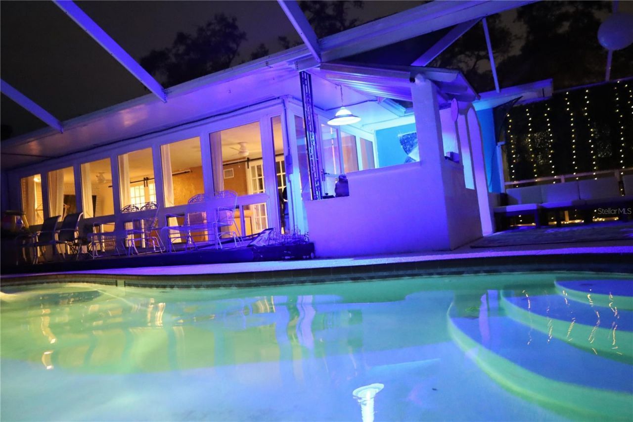 7716 Dartmouth Avenue N, Saint Petersburg, FL 33710 Photo