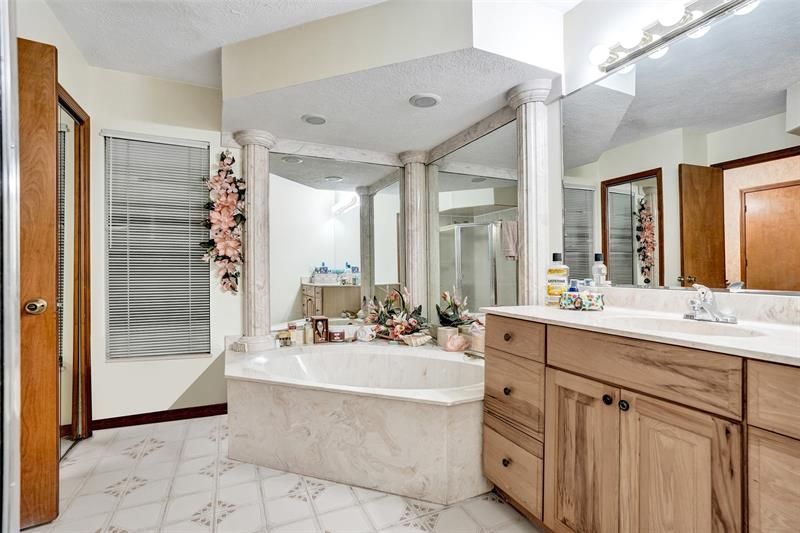 766 SE Cavern Ave, Port Saint Lucie, FL 34983 Photo