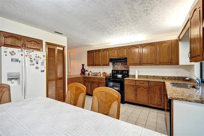 766 SE Cavern Ave, Port Saint Lucie, FL 34983 Photo