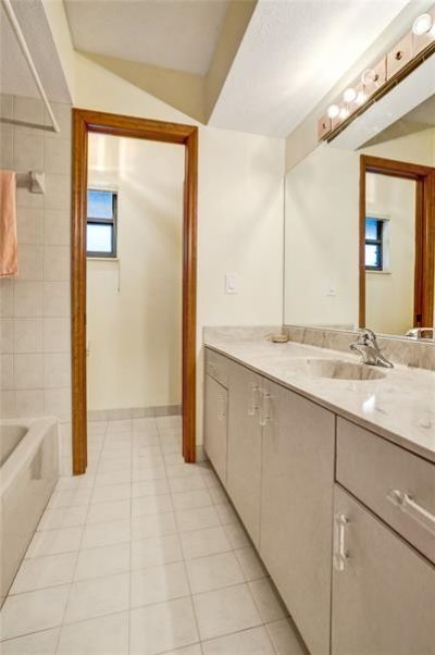 766 SE Cavern Ave, Port Saint Lucie, FL 34983 Photo