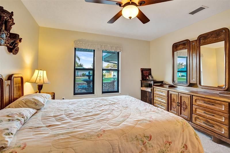 766 SE Cavern Ave, Port Saint Lucie, FL 34983 Photo