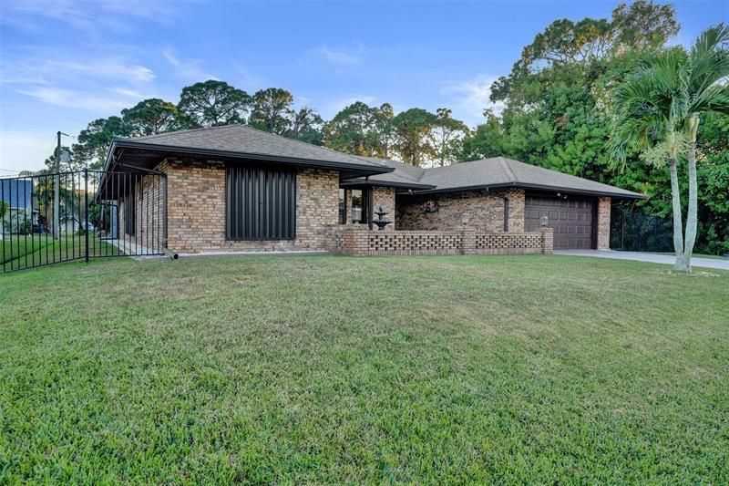 766 SE Cavern Ave, Port Saint Lucie, FL 34983 Photo