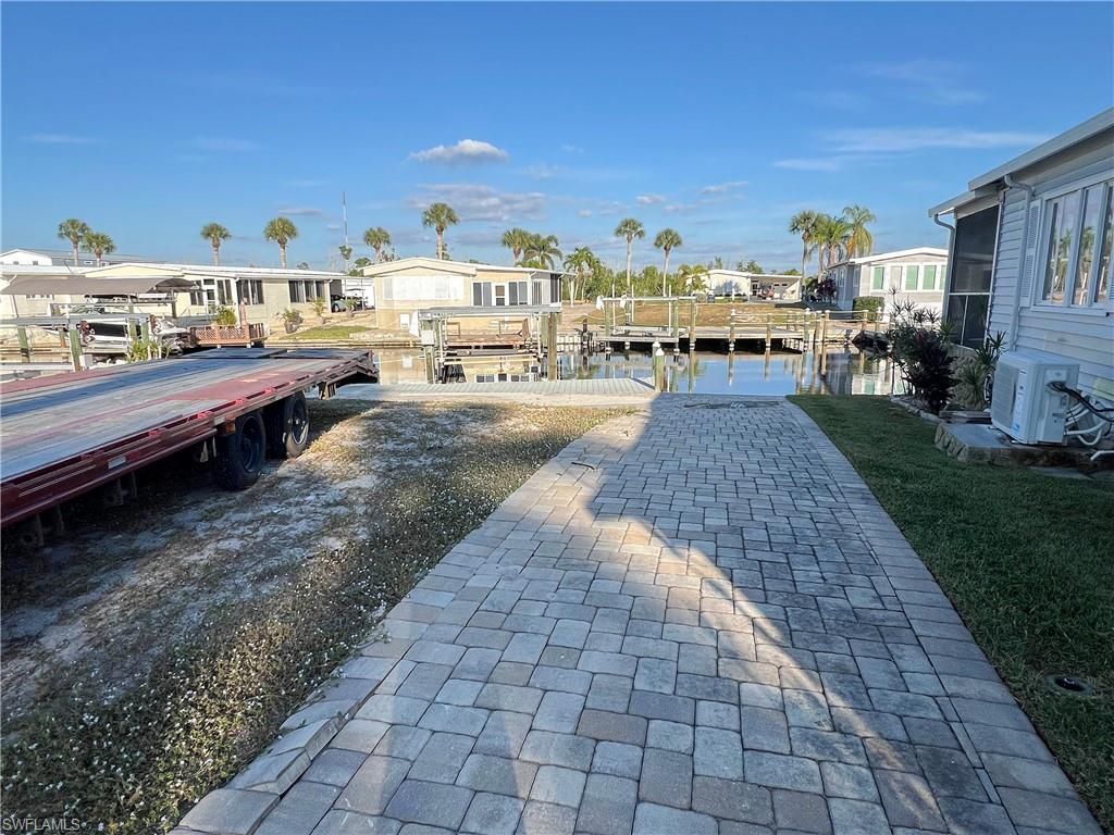 17851 Peppard Dr, Fort Myers Beach, FL 33931 Photo