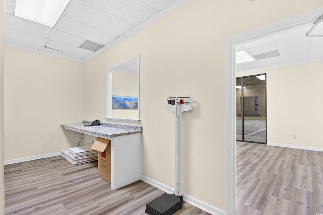 313 Commerce Dr. Photo 10