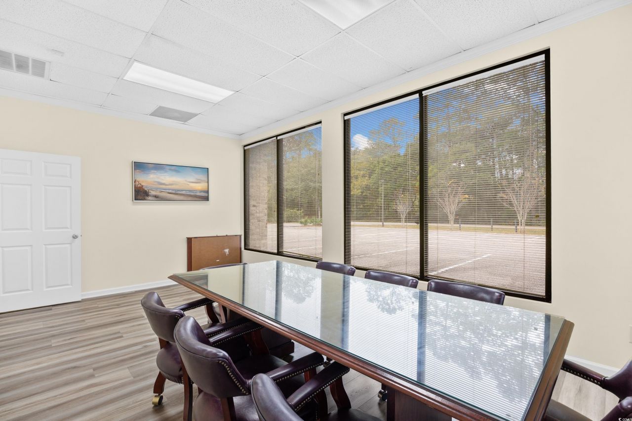 313 Commerce Dr. Photo 16