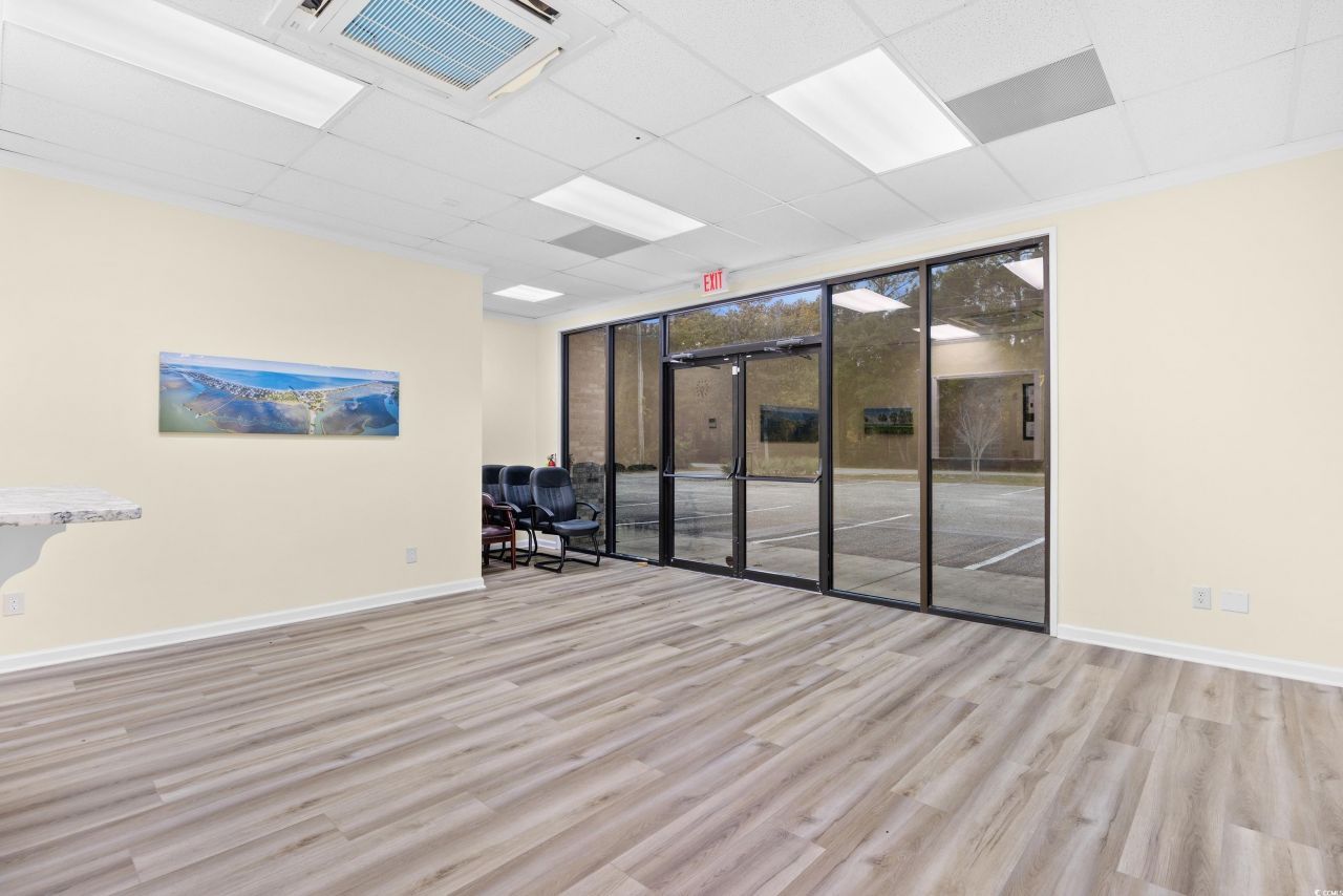 313 Commerce Dr. Photo 7